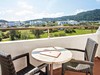 Balkon hotelového pokoje